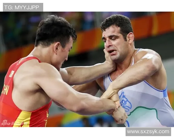 阿瓦伊主场迎战戈亚斯双方争夺关键积分展现激烈对抗 阿瓦伊主场迎战戈亚斯双方争夺关键积分展现激烈对抗