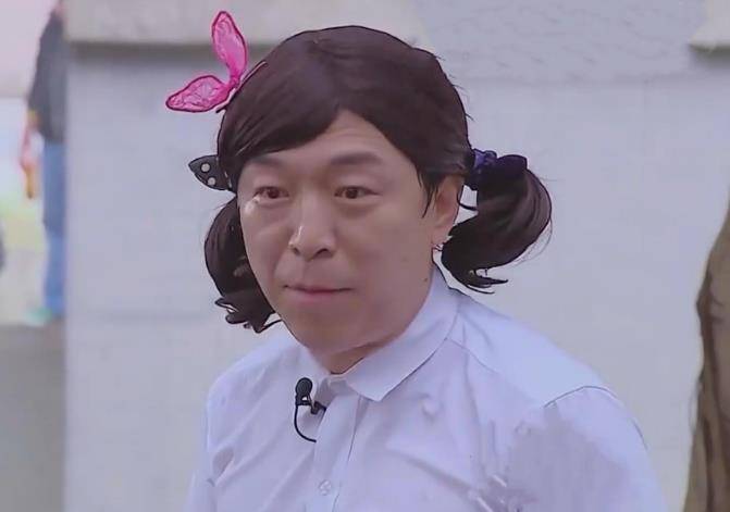 男扮女装的极致演绎：这4位男星的女装美得让人窒息雷火电竞平台(图1)